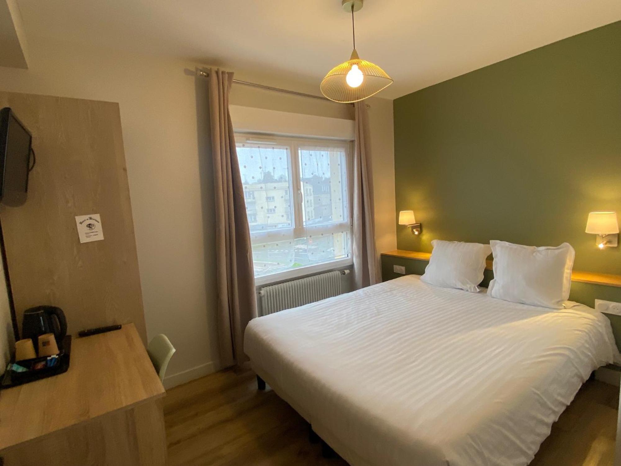 Hotel De Bretagne Fougères Kültér fotó