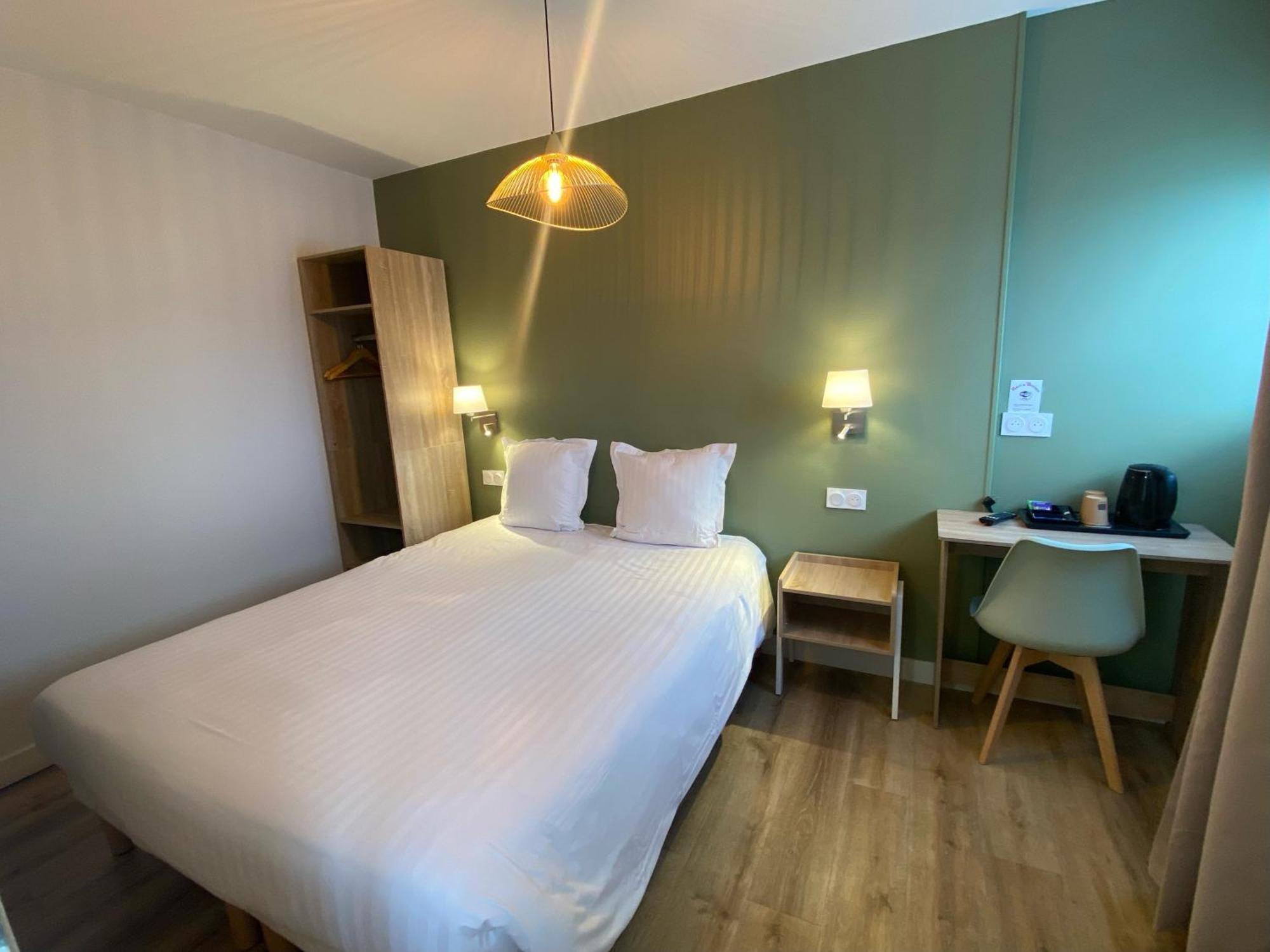 Hotel De Bretagne Fougères Kültér fotó